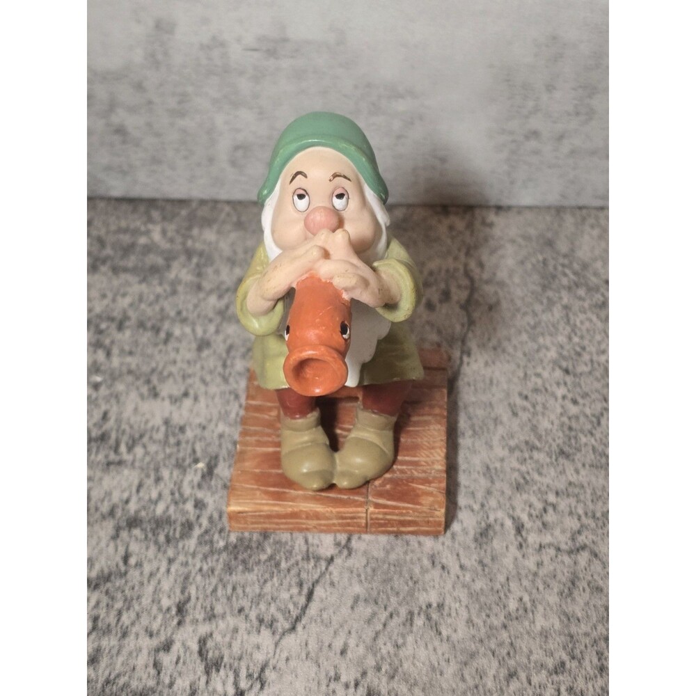 Walt DISNEY Snow White The Seven Dwarfs SLEEPY Figurine 65th Anniversary Enesco